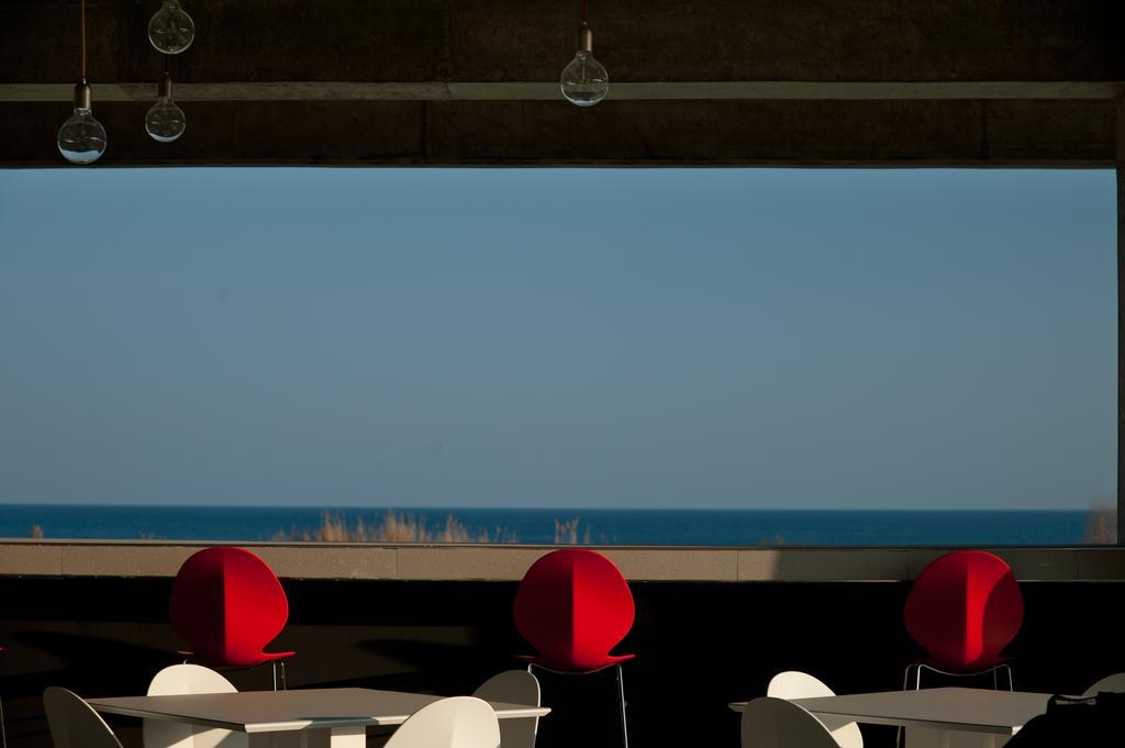 Buca Beach Resort Meszíni Kültér fotó