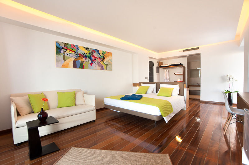Buca Beach Resort Meszíni Kültér fotó